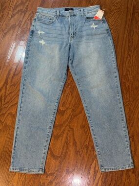NWT Lucky Brand Light Blue Women's High-Waist “Mom Jean” - Size 8/29 (016)